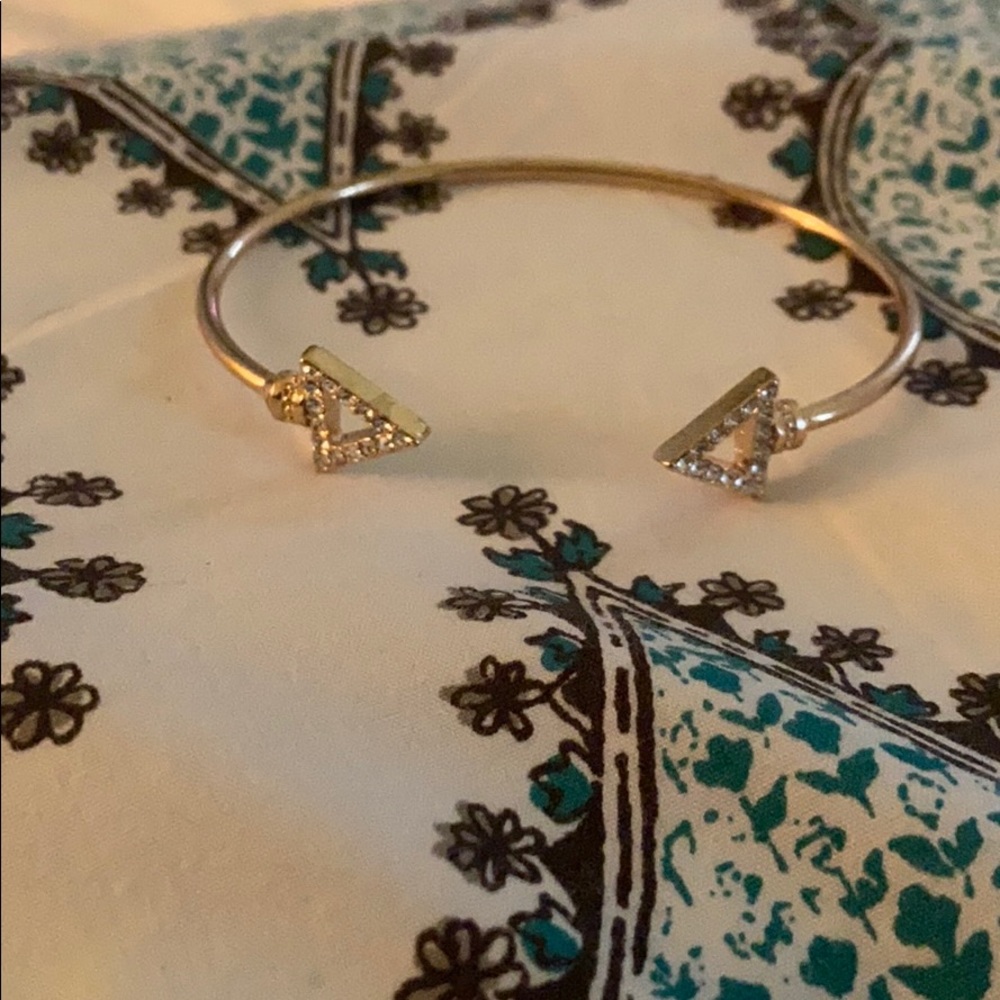 🔥Triangle Bangle Bracelet🔥